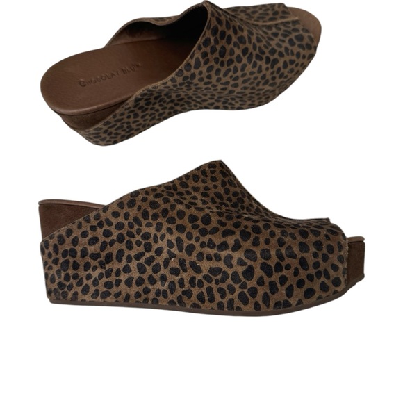 Chocolat Blu Wynn leopard print wedge clogs platform sandals leather suede US 7 - Picture 4 of 8